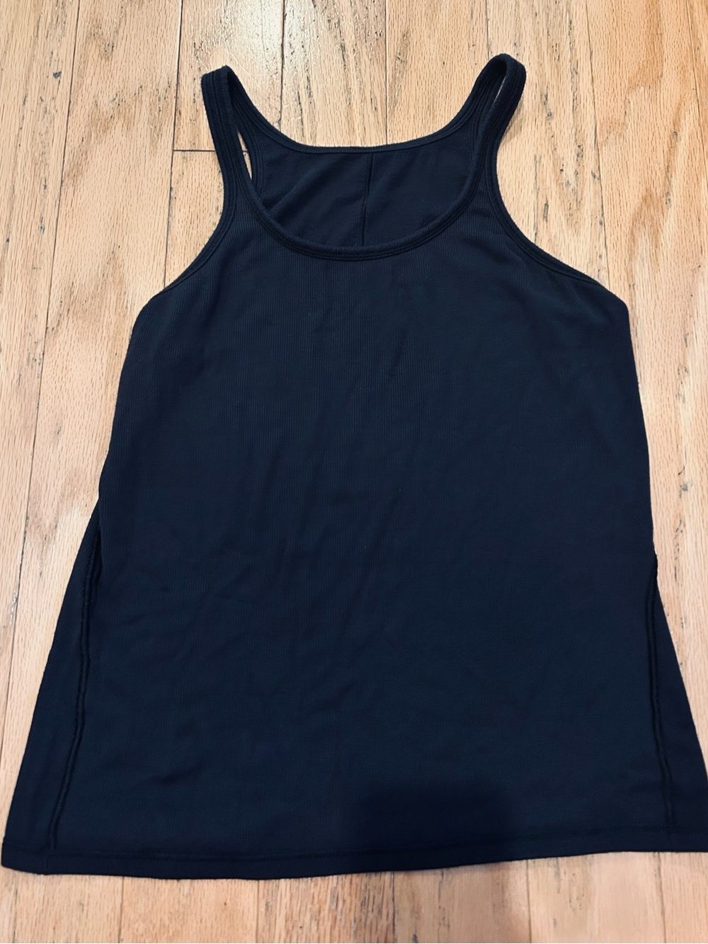 Lululemon hold tight tank top size 4